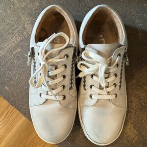 Born White Leather Lace-Up Sneakers with Side Zippers